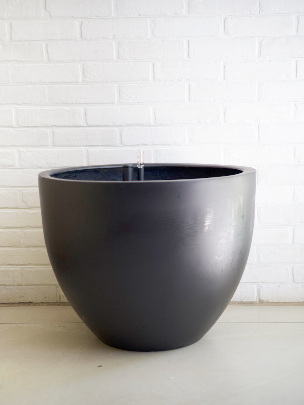 Inca Negro XXXL (Macetero Autorregante 60x54)