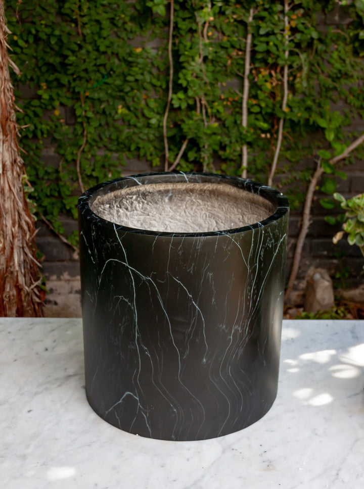 Nórdico Negro XL (Macetero de Cerámica)
