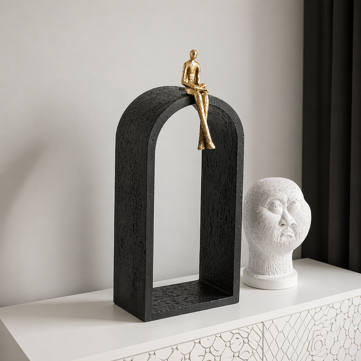 Escultura Hombre en el Arco 18x11x44 cm