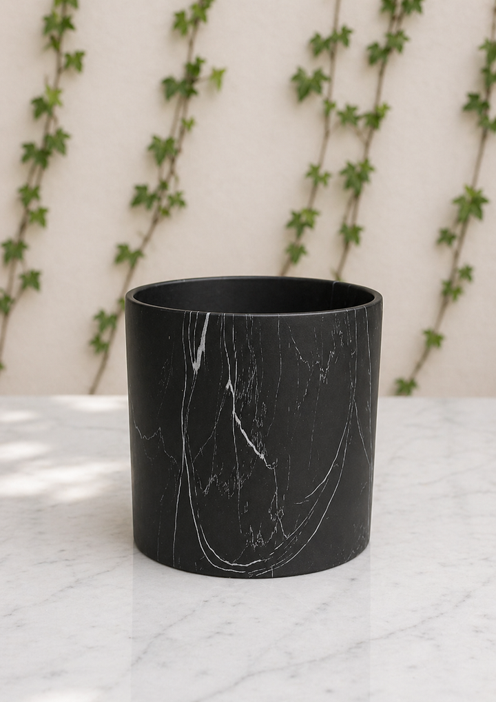 Nórdico Negro S (Macetero de Ceramica)