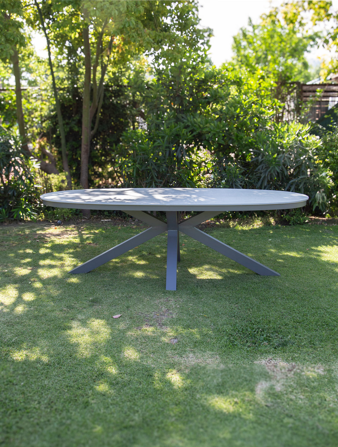 Mesa Nerea Ovalada 240X113X75 cm