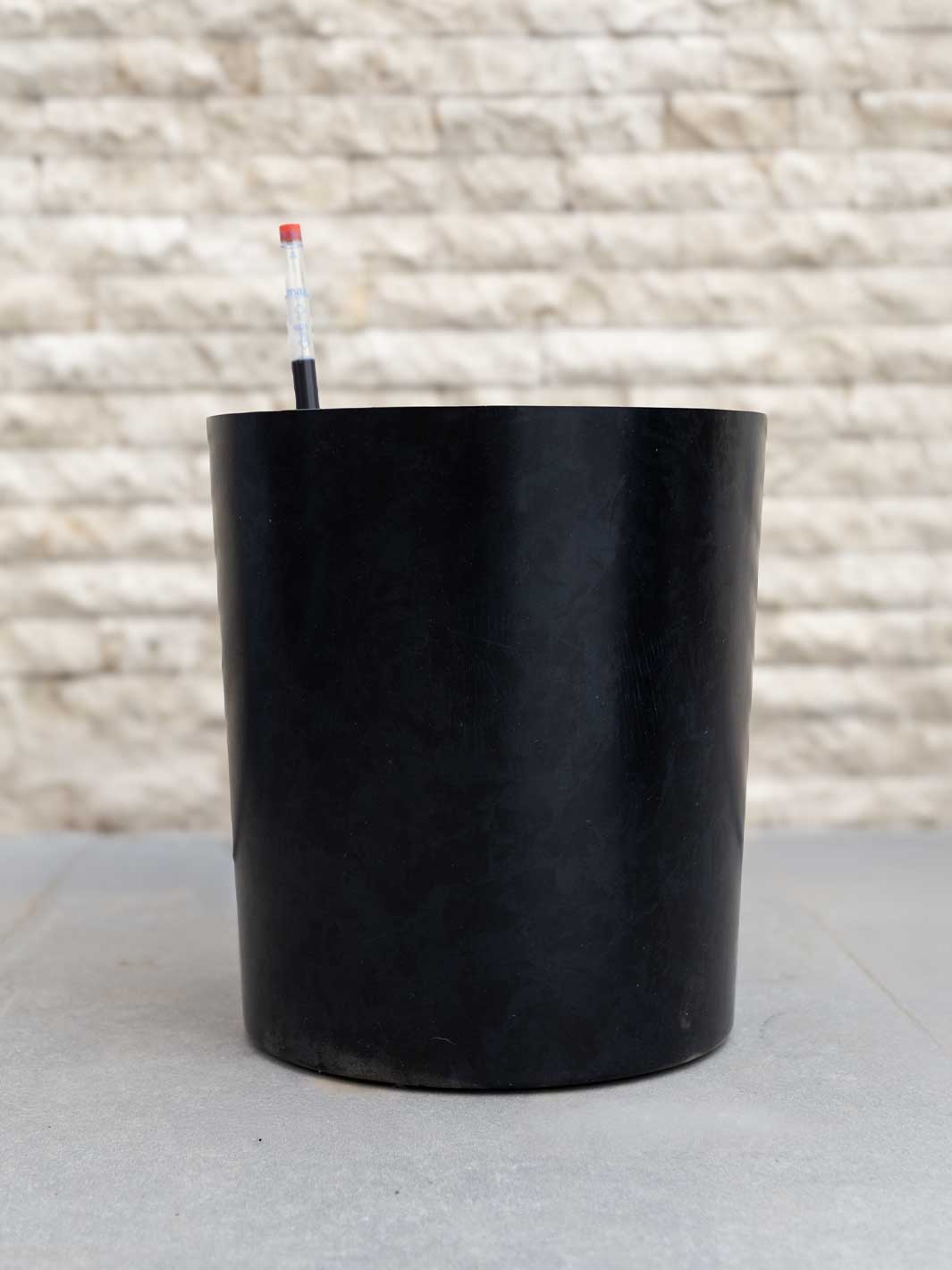 Sintra Negro 40x49 (Autorregante XXL)