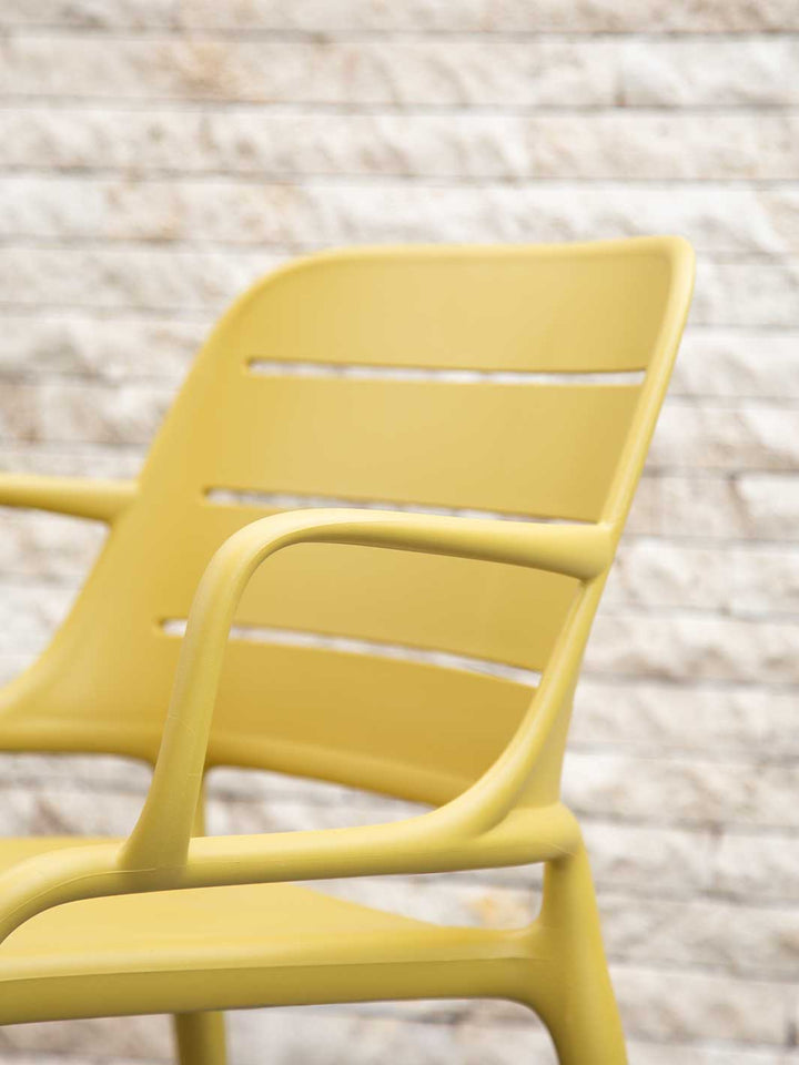 Silla Zonda Plástico Mostaza 52X60X82 cm