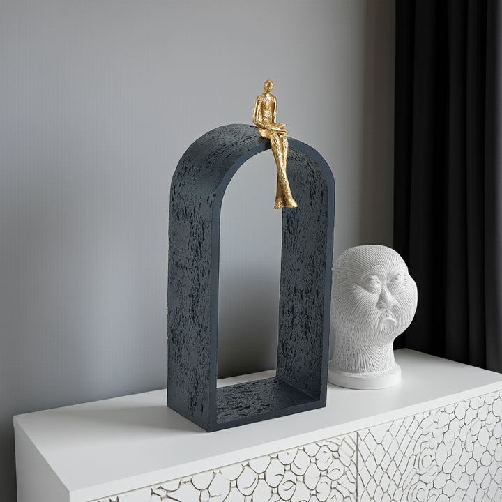 Escultura Hombre en el Arco 18x11x44 cm