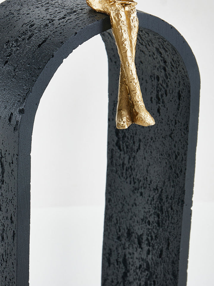 Escultura Hombre en el Arco 18x11x44 cm