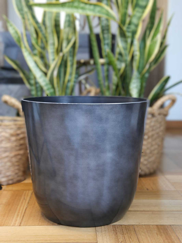 Madrid 40 Grafito (Macetero Plástico Reciclado XL)