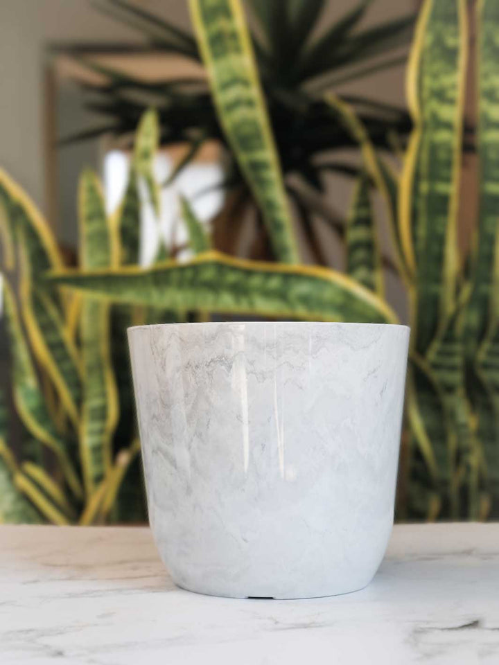 Madrid 19 Blanco (Macetero Plástico Reciclado M)