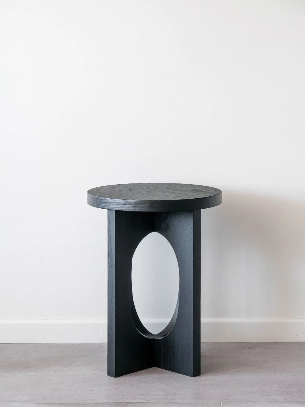 Mesa Lateral Hamburgo Negra
