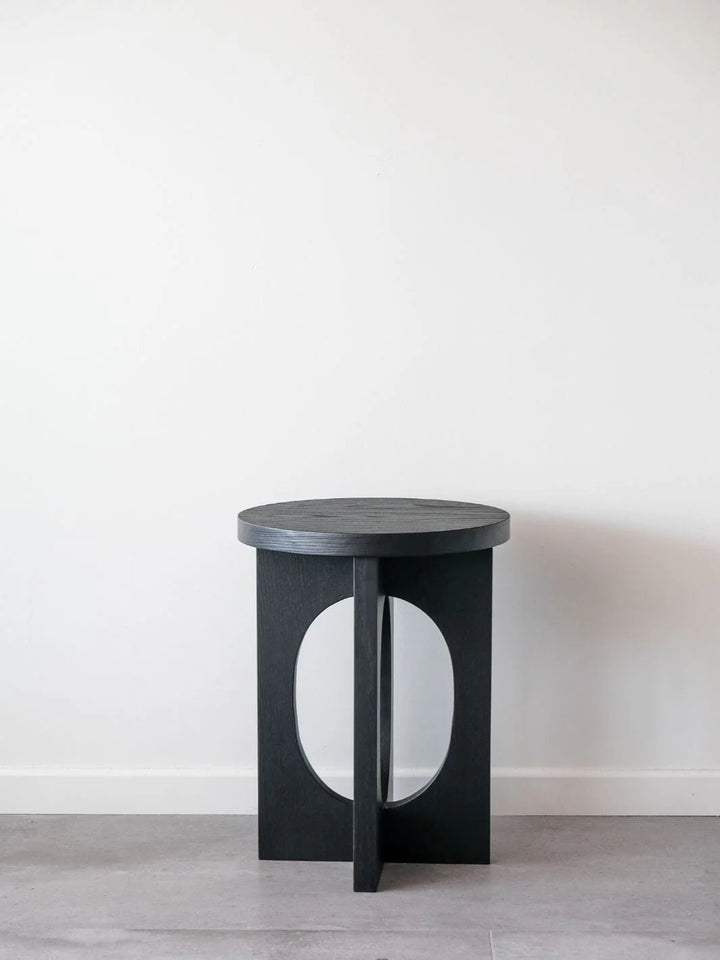 Mesa Lateral Hamburgo Negra